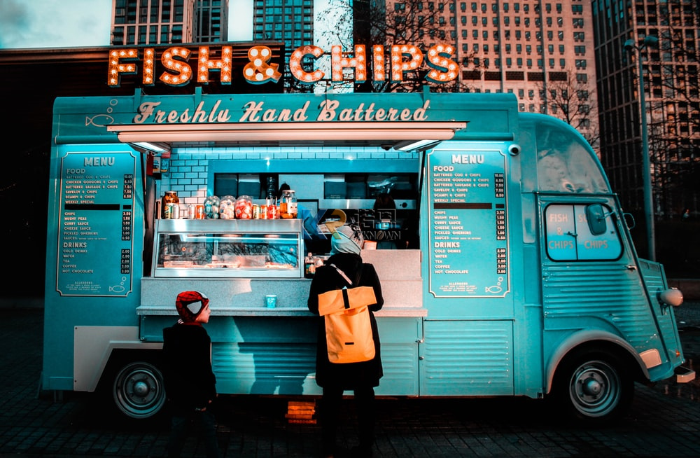 Электрическая тележка для моро – обзор и цена Food Truck With Snacks